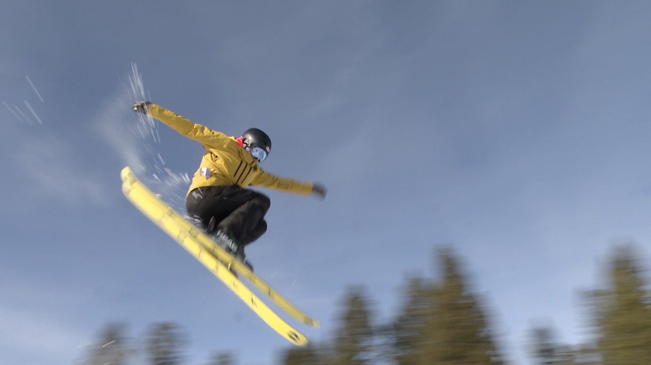 snoflinga skier.jpg