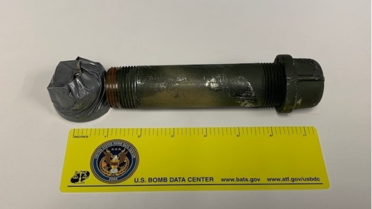 Pasco County man arrested for attempting to sell homemade pipe bomb.png