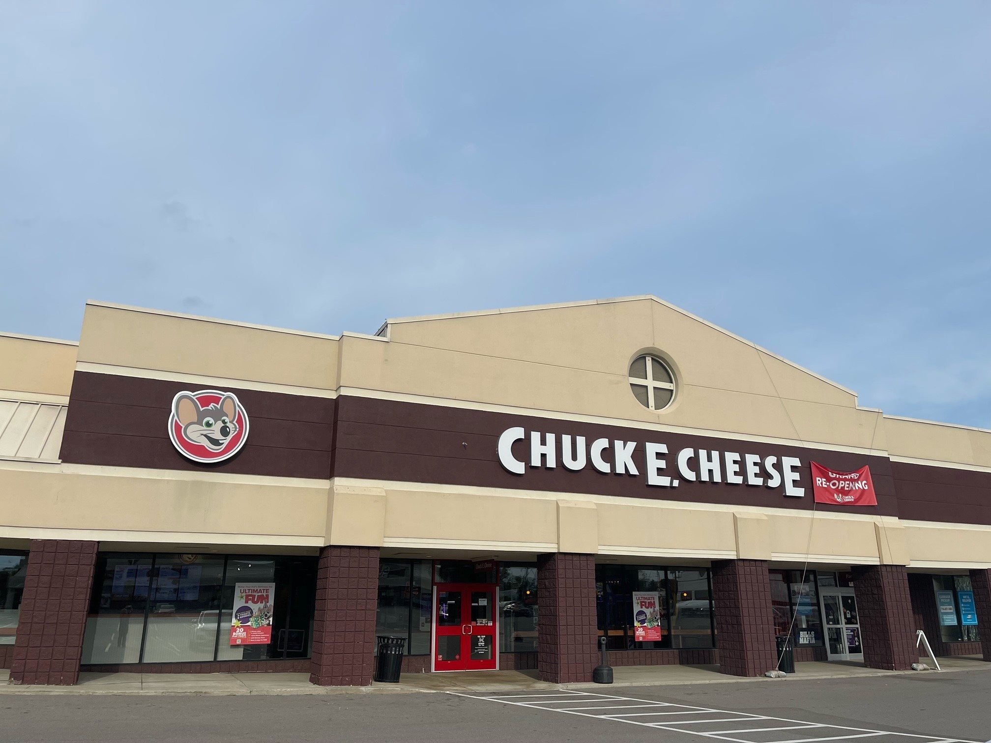 s516 Hamburg exterior.jpg