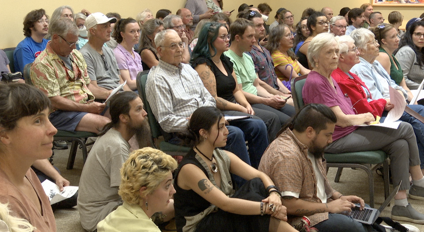 Missoula residents overflow crowd
