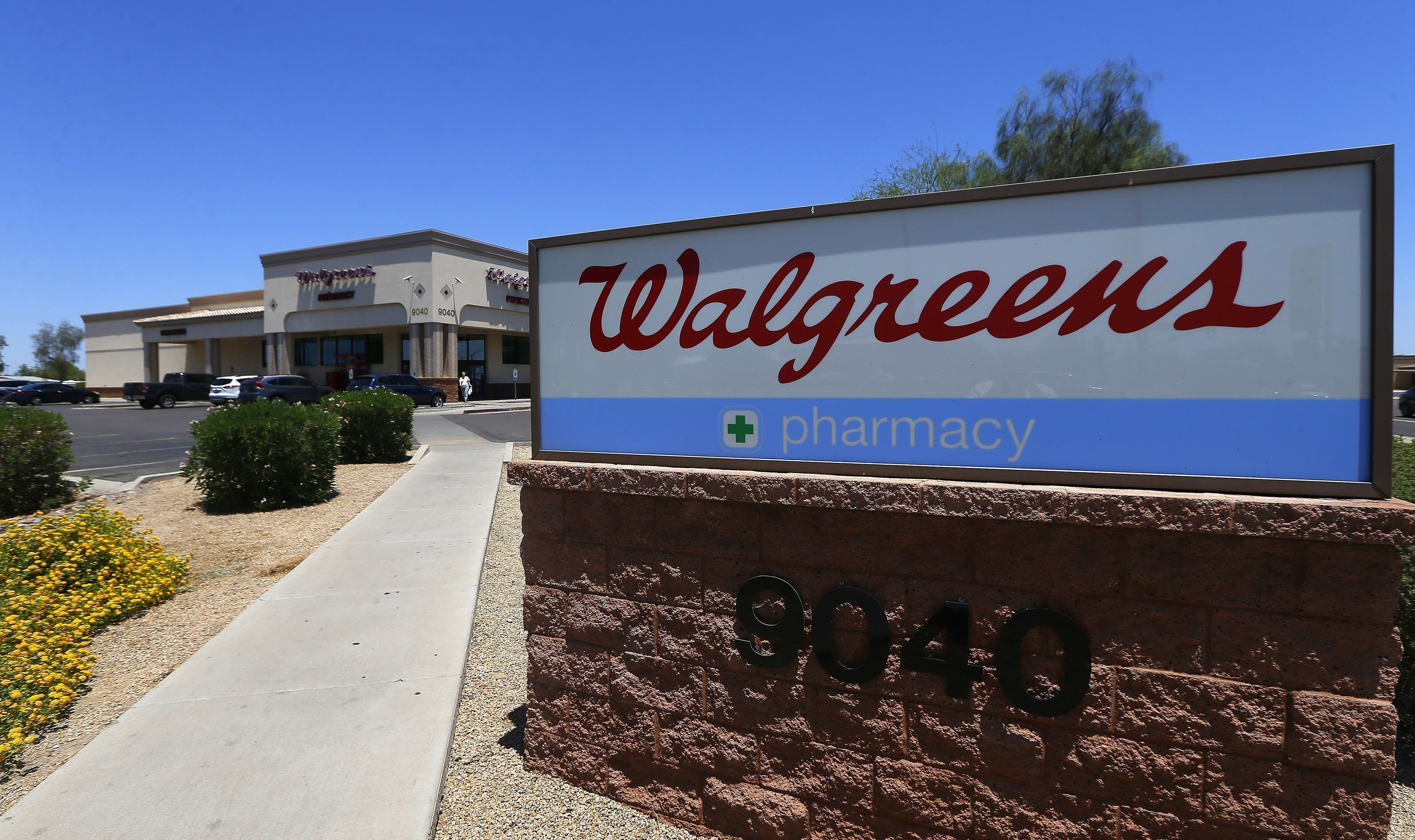 Walgreens-CEO Resigns