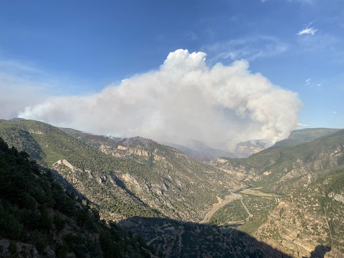 Grizzly Creek Fire 3,702 acres, 0% contained Wednesday morning after jumping I-70 to south