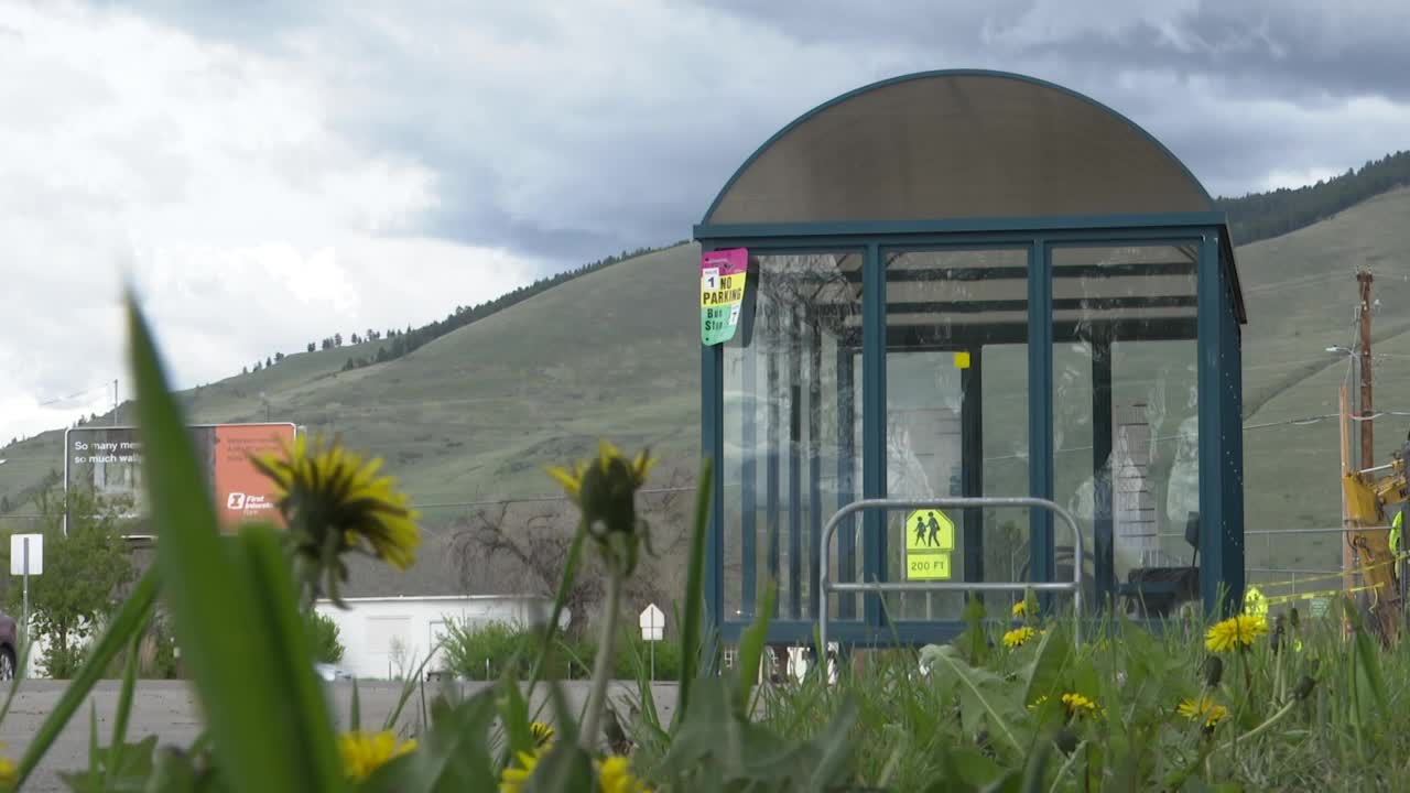 Mountain LIne Bus Stop