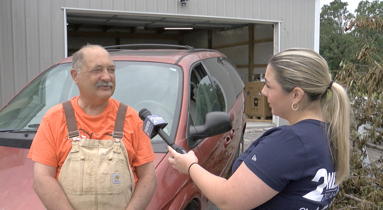 Pryor neighbors of the Lee family