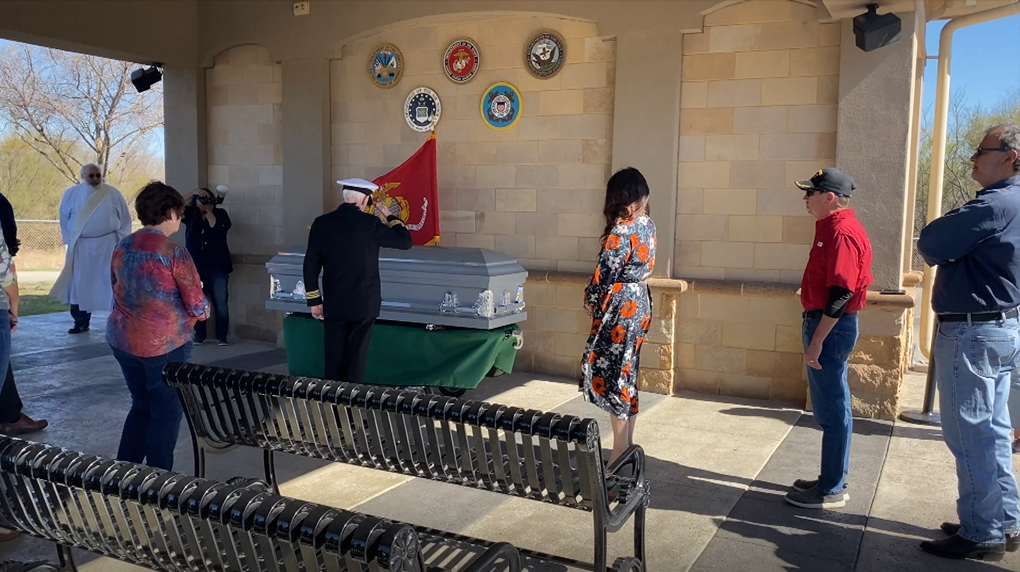 Many pay their respects at unaccompanied veteran's funeral - Vimarsana News