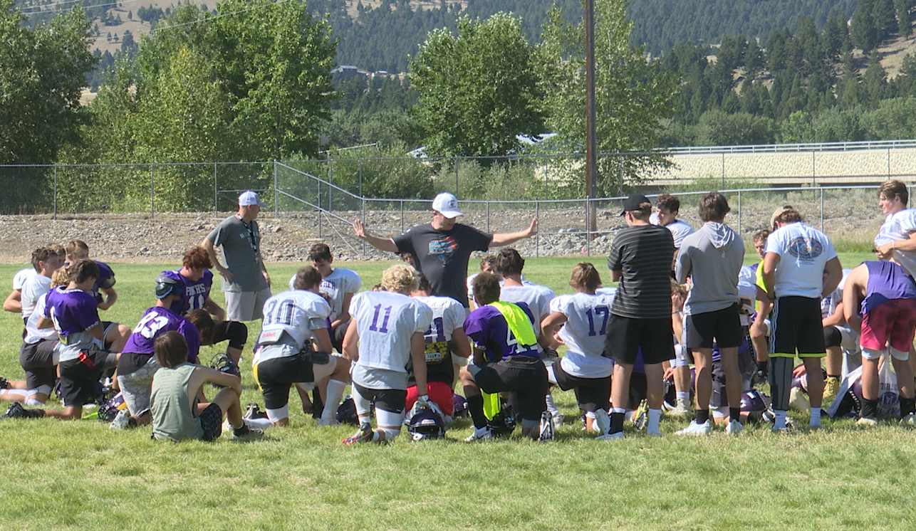 Jefferson seniors motivated by Head Coach Clint Layng’s rehiring