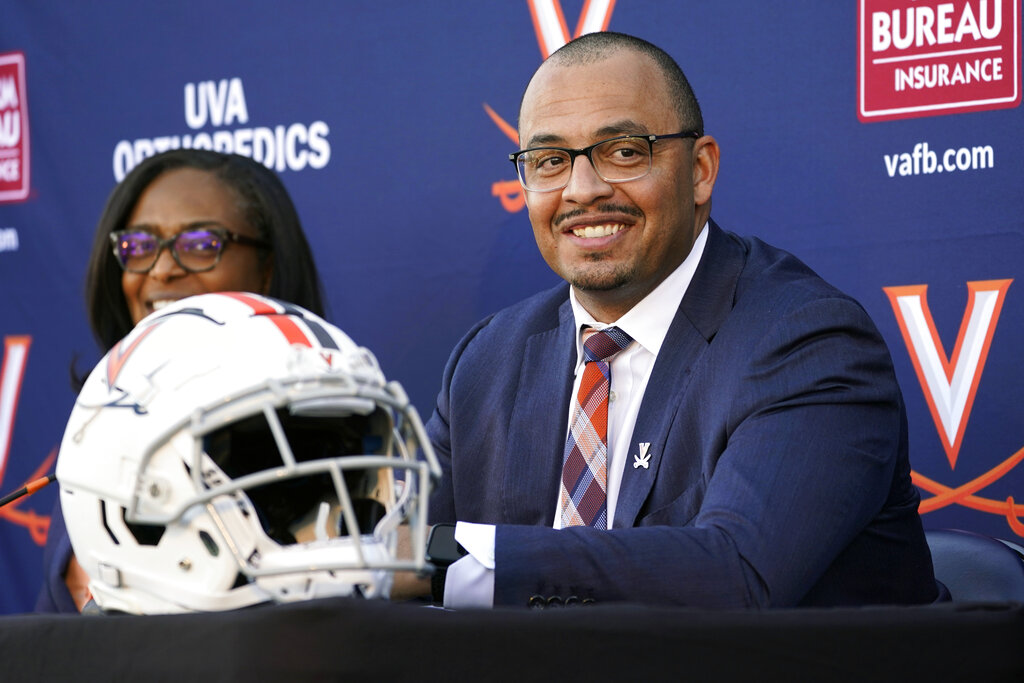 Tony Elliott, Carla Williams