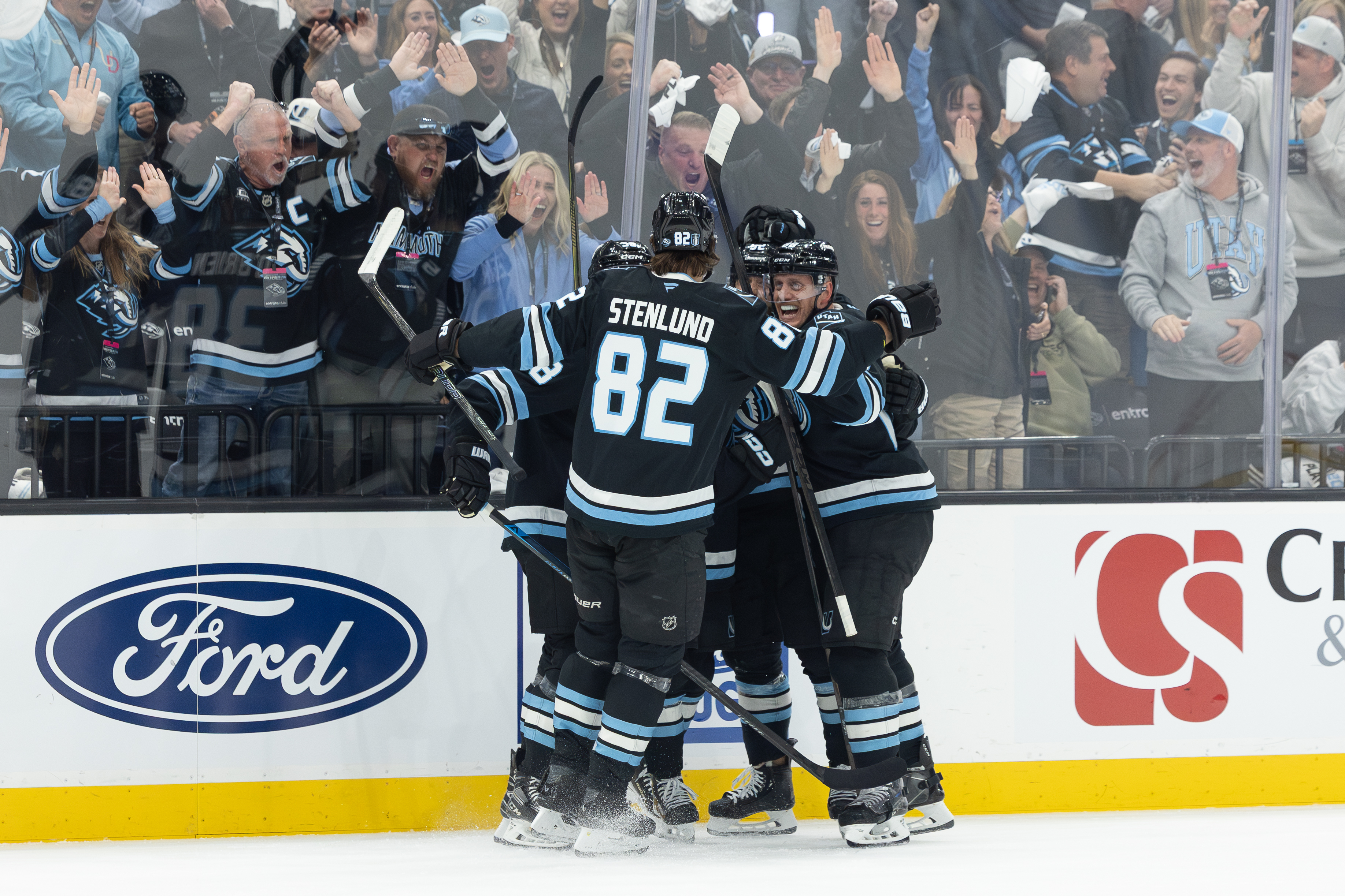 Knights Mammoth Hockey