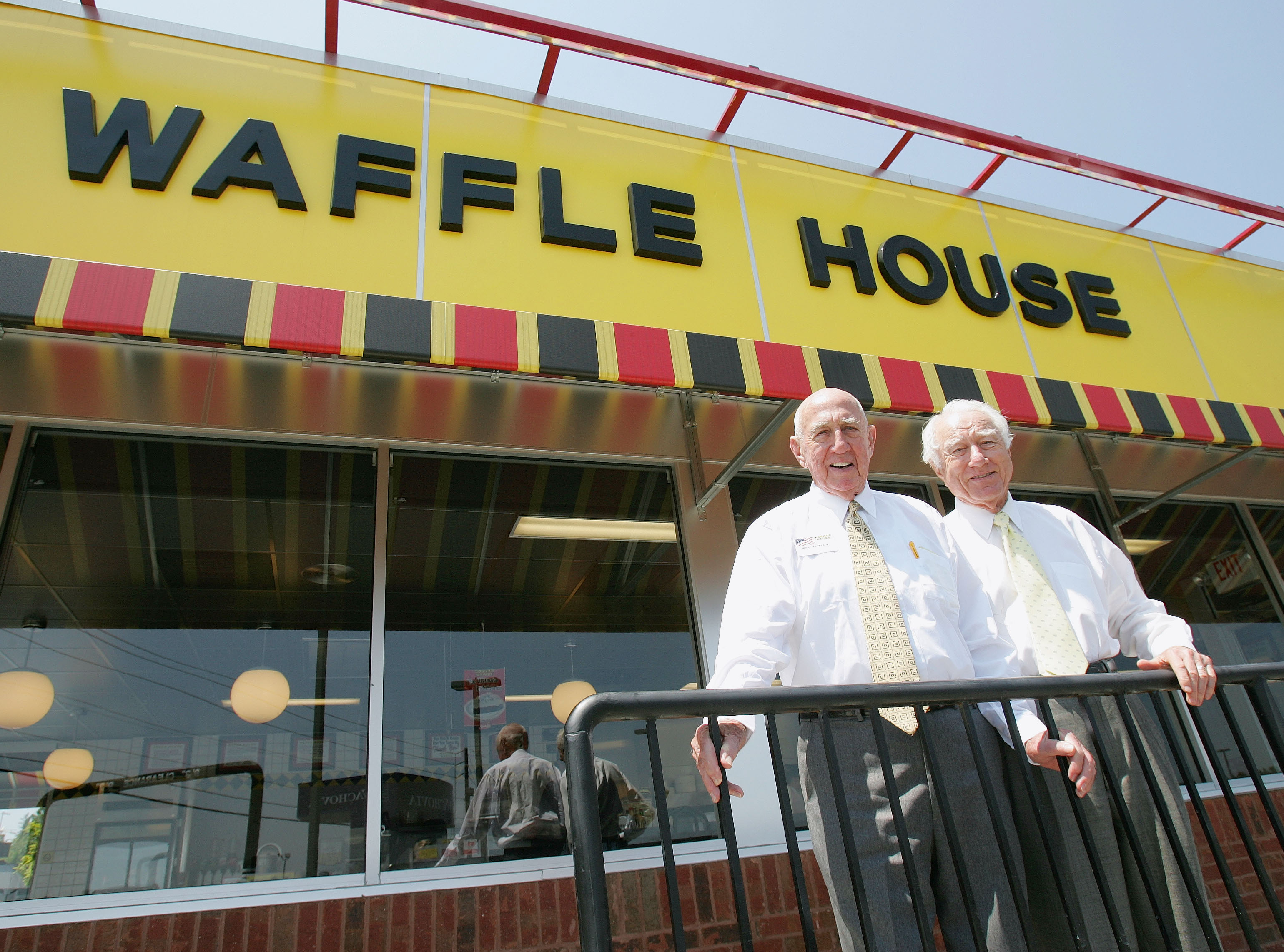 WAFFLE HOUSE *{9FC8CC10-CBFB-4B8B-9ADE-137398B70079}*