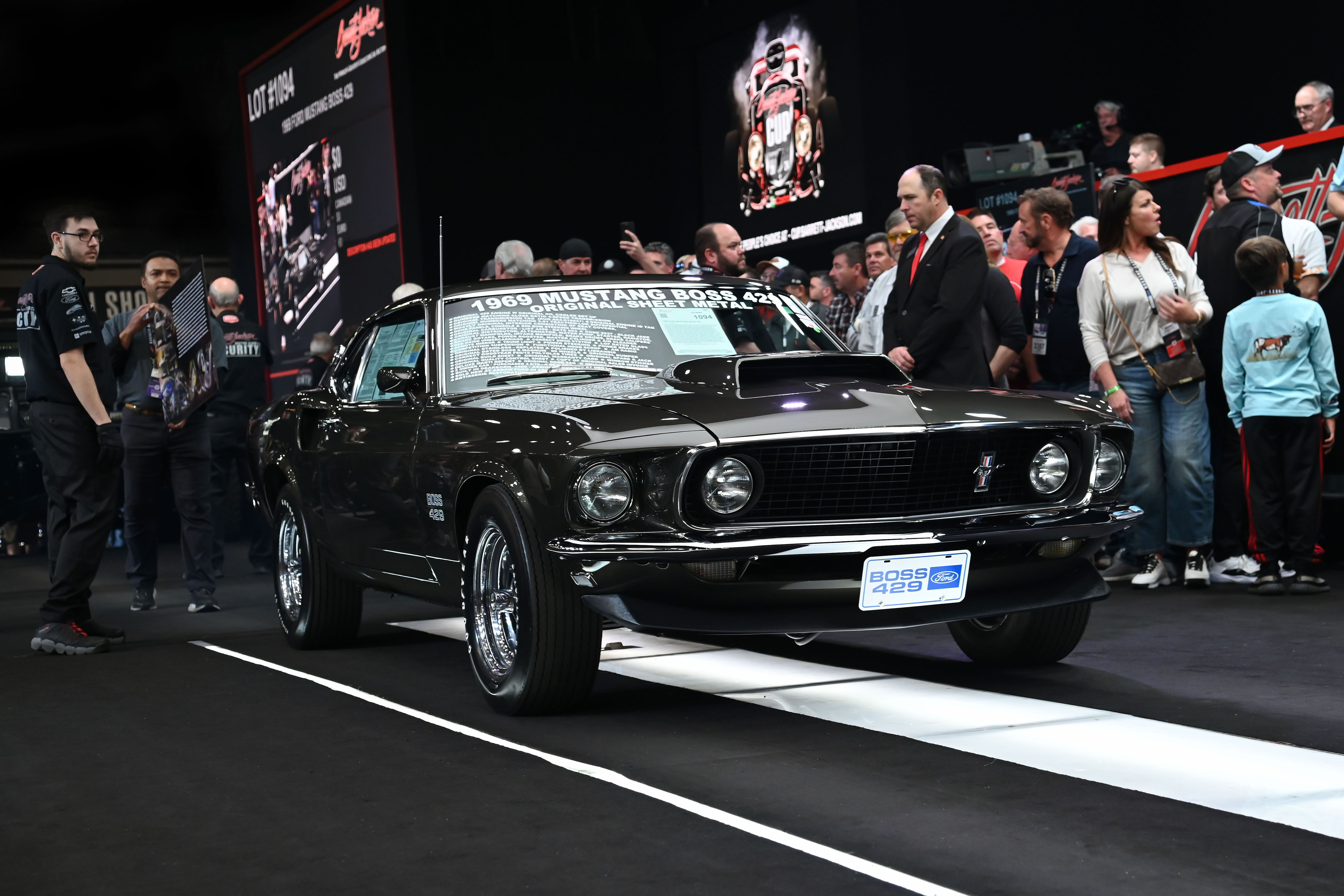 Lot 1094 - 1969 FORD MUSTANG BOSS 429.JPG