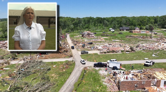 London woman recalls moment EF-4 tornado destroyed her home, trapped her inside