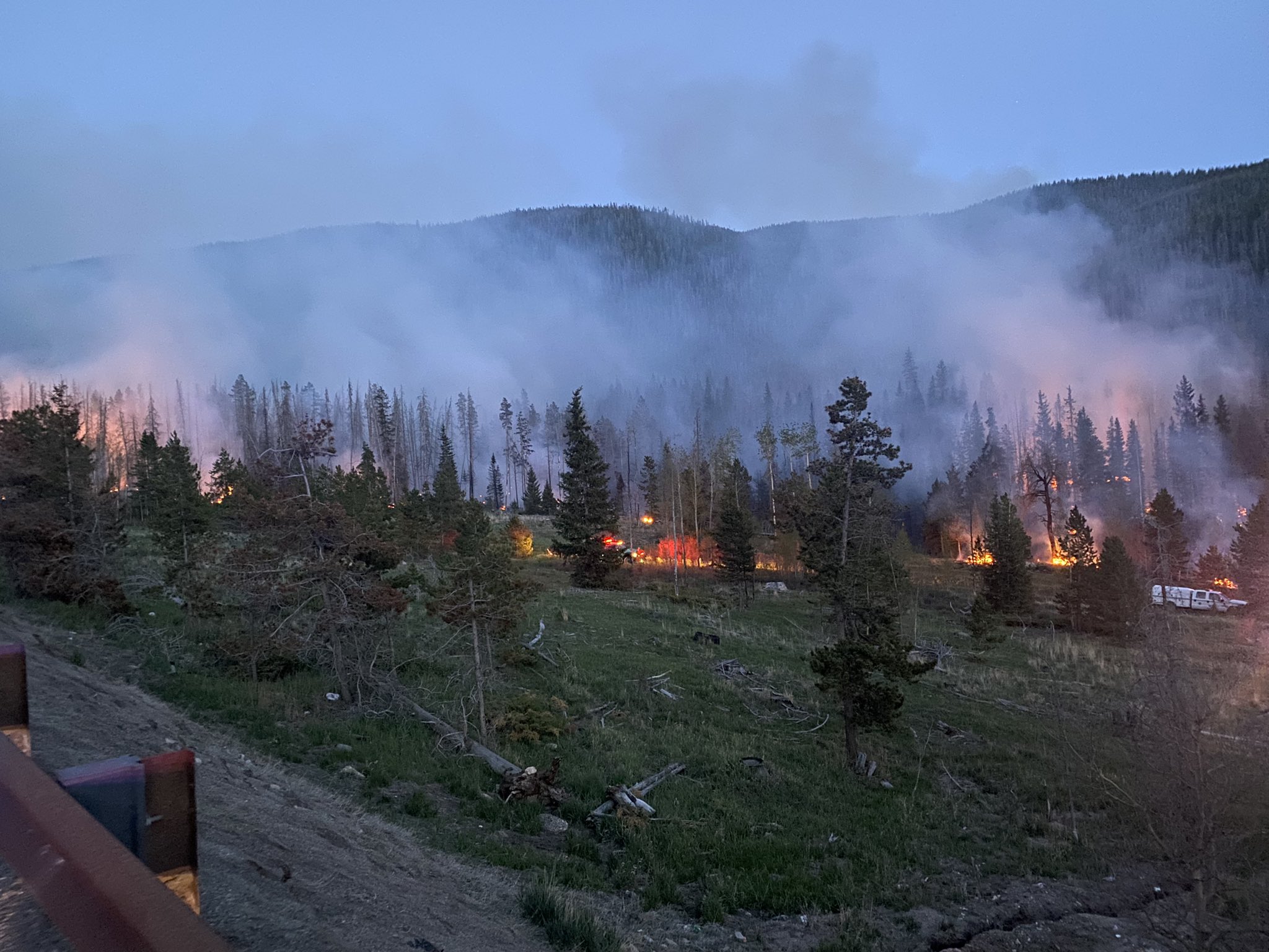 interstate 70 eastbound silverthorne wildfire.jpeg