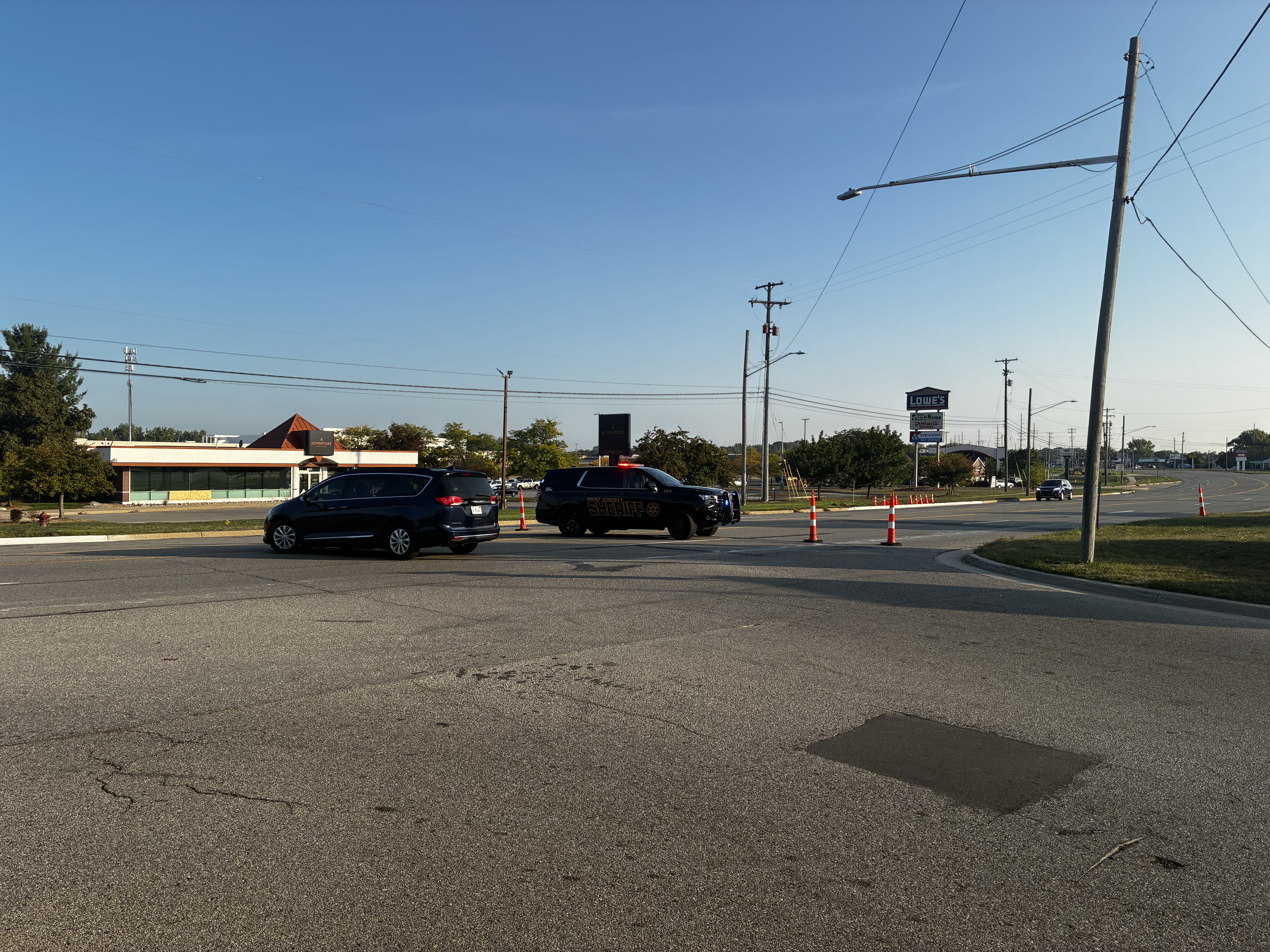 Plainfield Ave gas leak