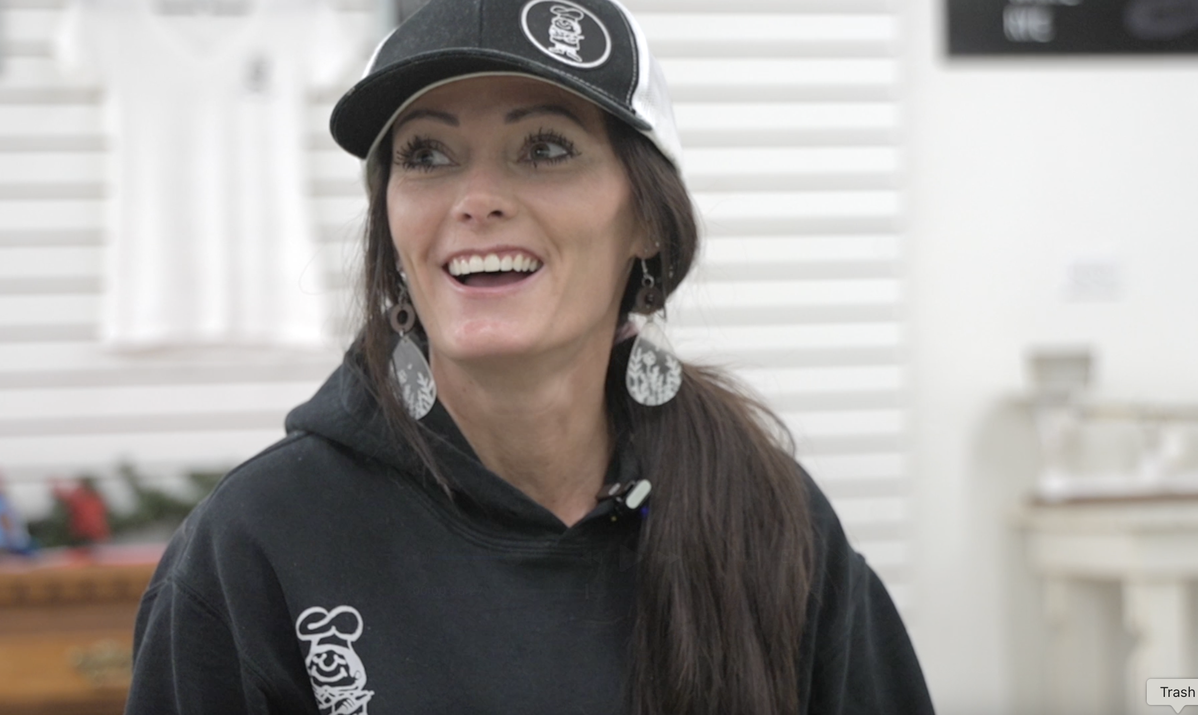 image of Jom Bob's Bakery owner Sabra Clapier