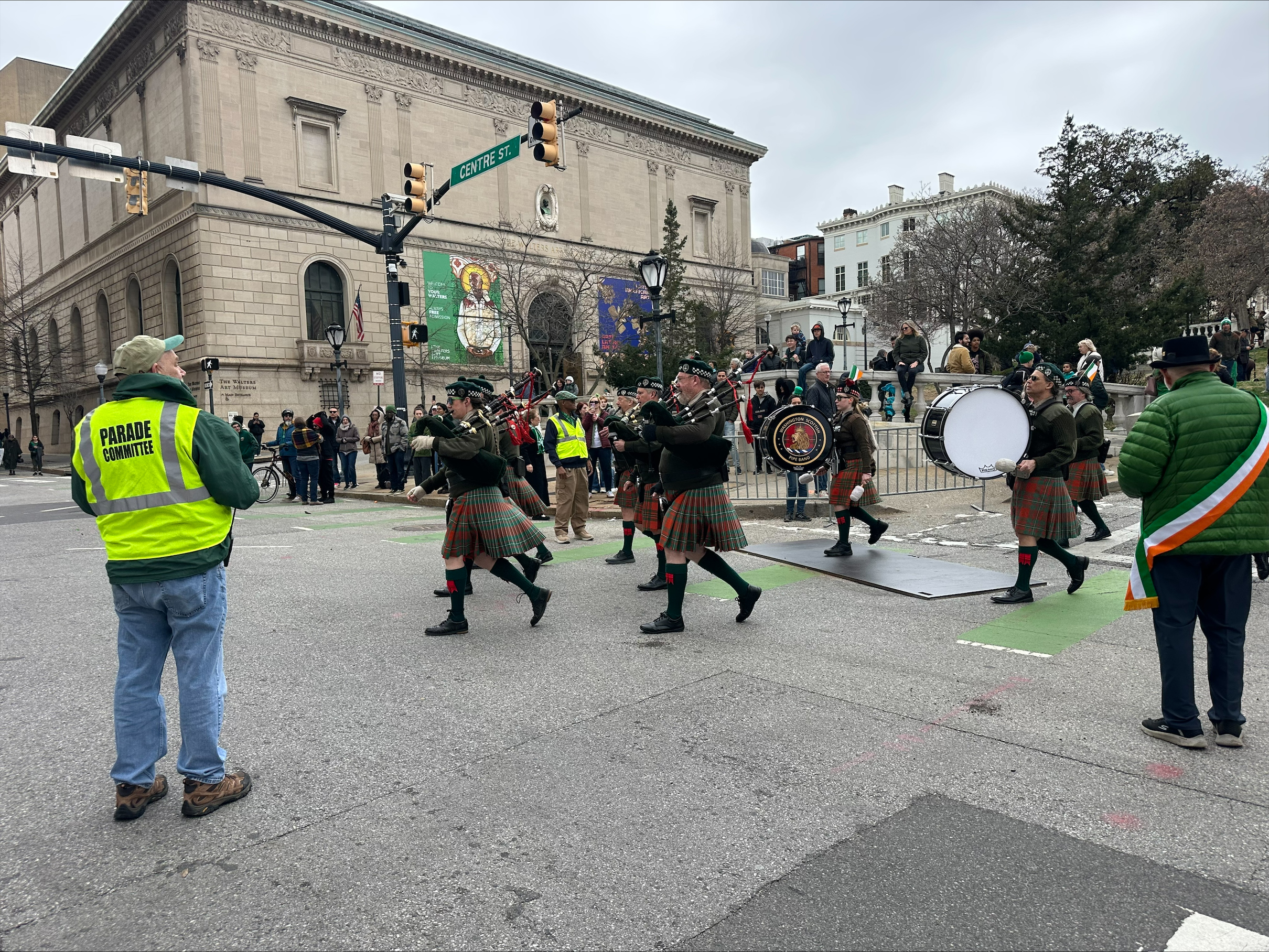 Baltimore St. Patrick's Day parade steps off at Washington Monument