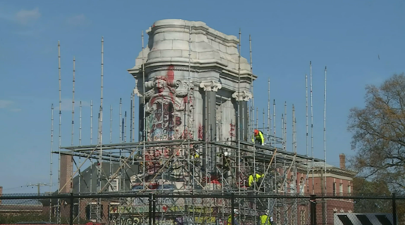 Why Richmond's Robert E. Lee monument base is being removed 
