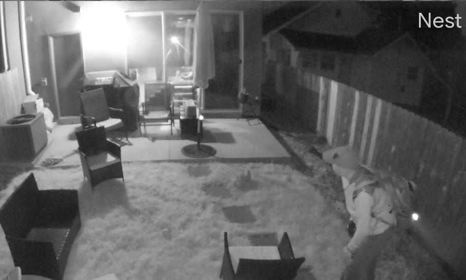 picture of attempted  break-in.JPG