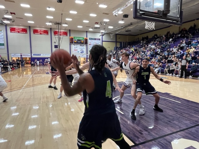 Carroll host Argos