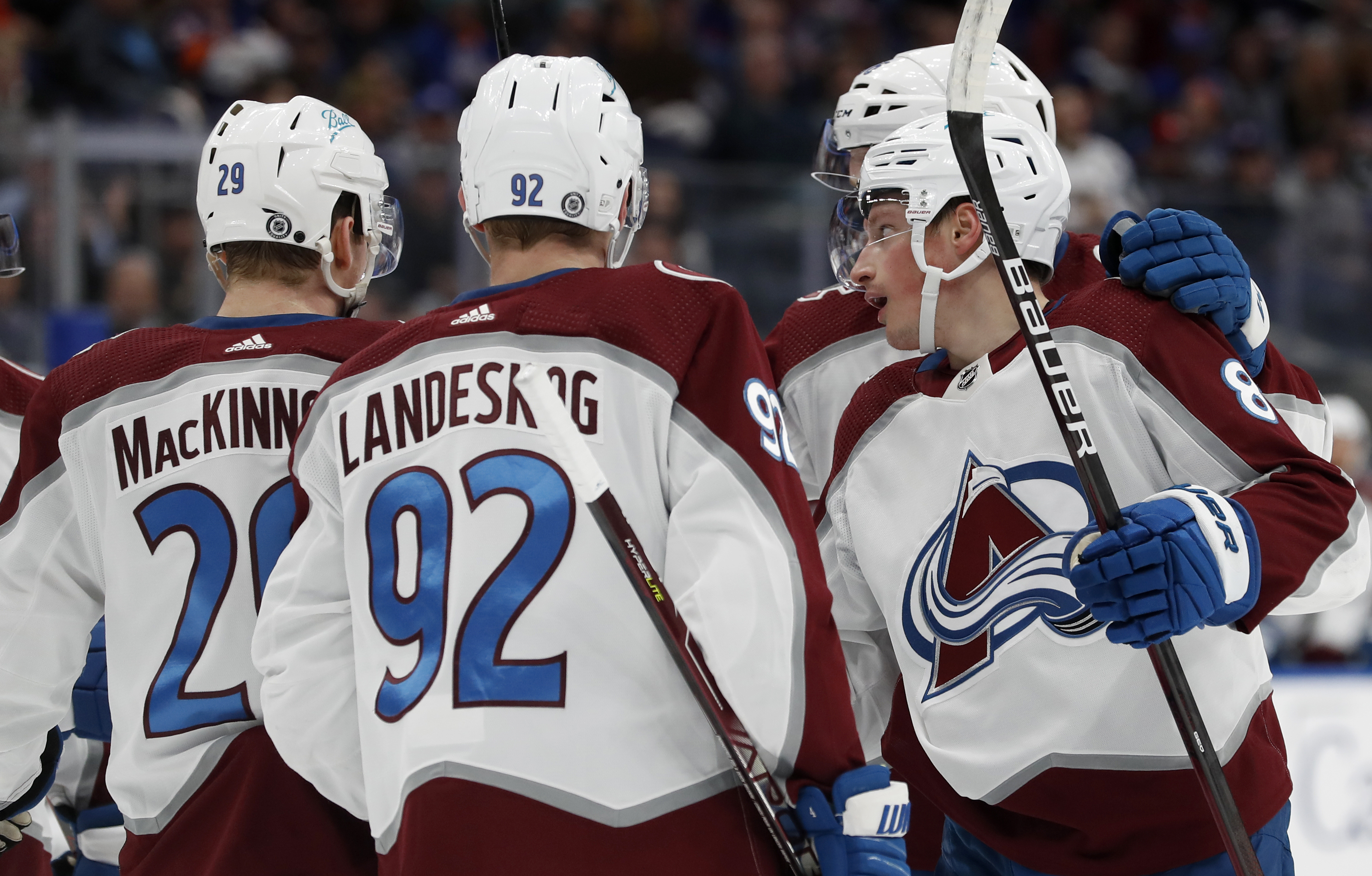 Avalanche Islanders Hockey