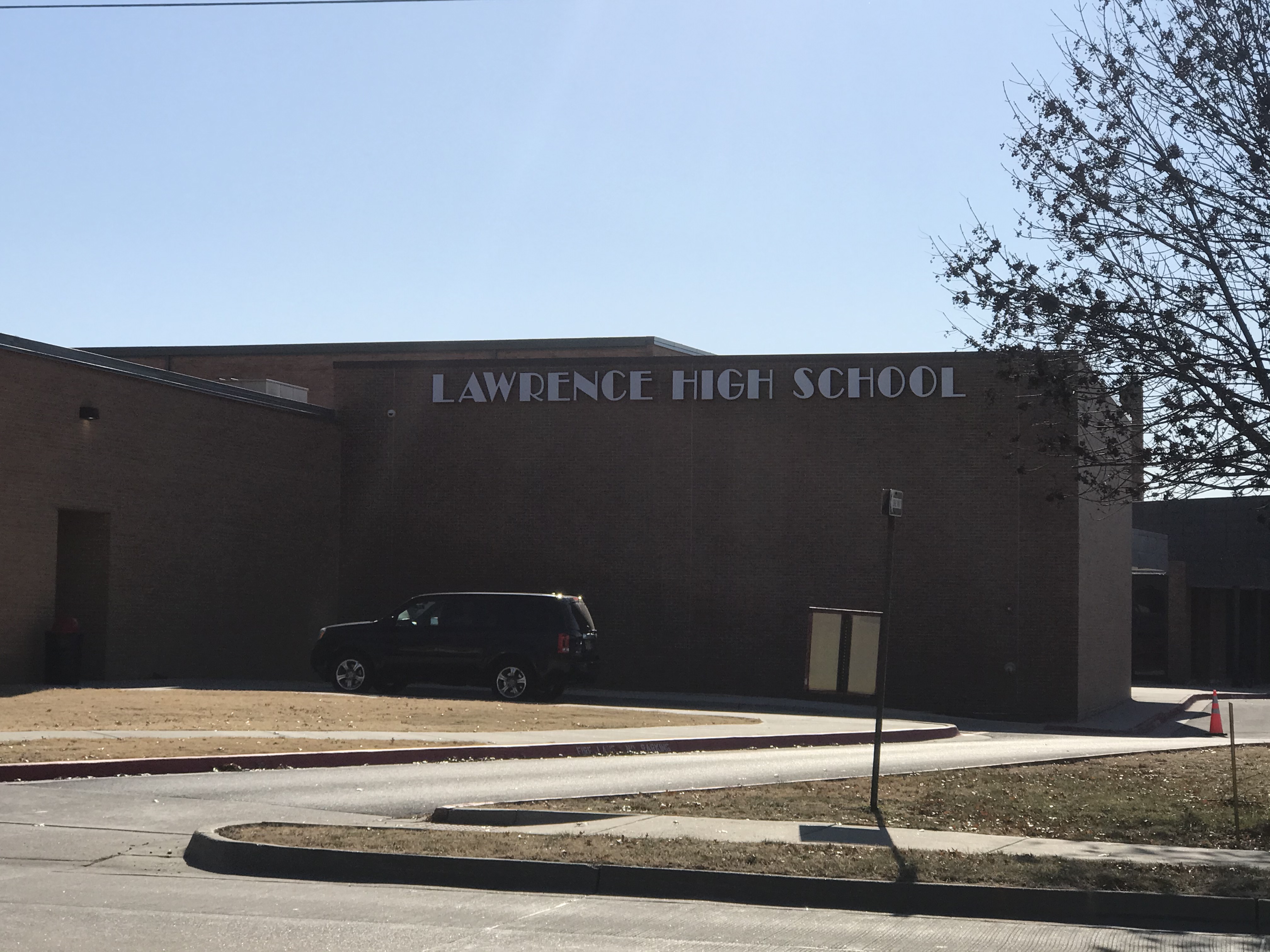 Lawrence High School.jpg