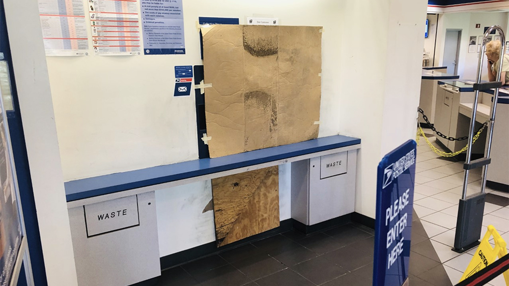 WPTV-TEQUESTA-POST-OFFICE-BURGLARY.jpg