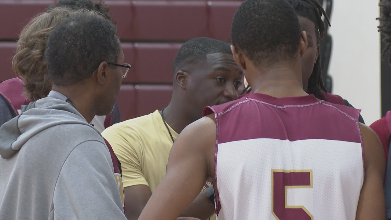 Florida High boys basketball preps for district tournament