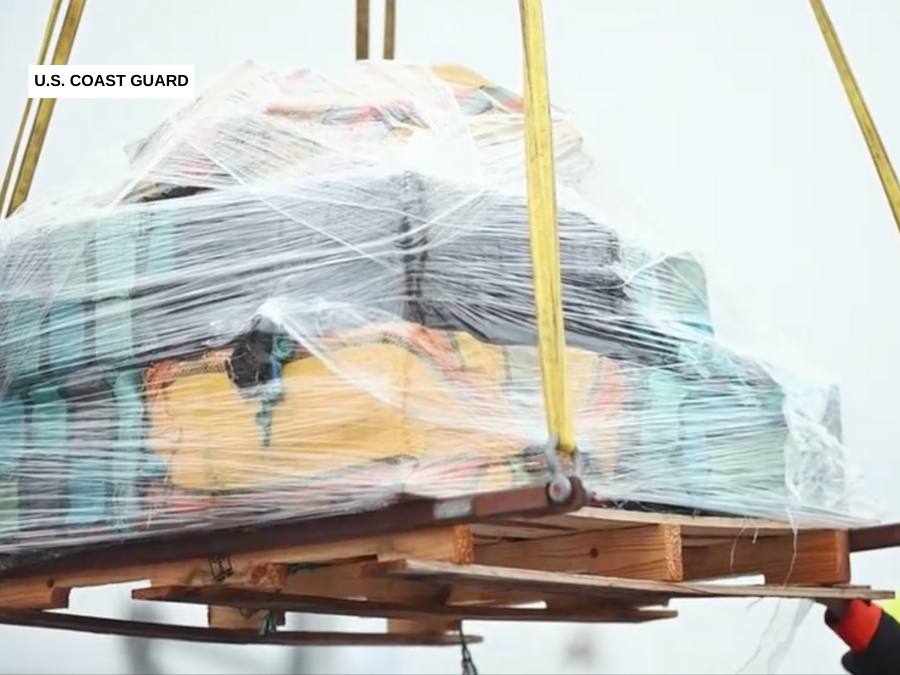 coast_guard_cocaine_offload_021325.png