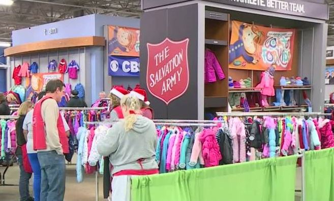 nonprofits prepare to serve thousands for holiday season