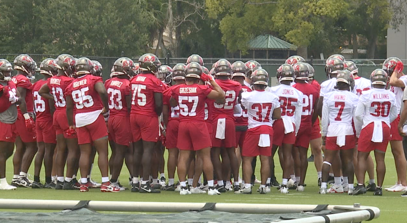 Bucs Rookie Camp.png