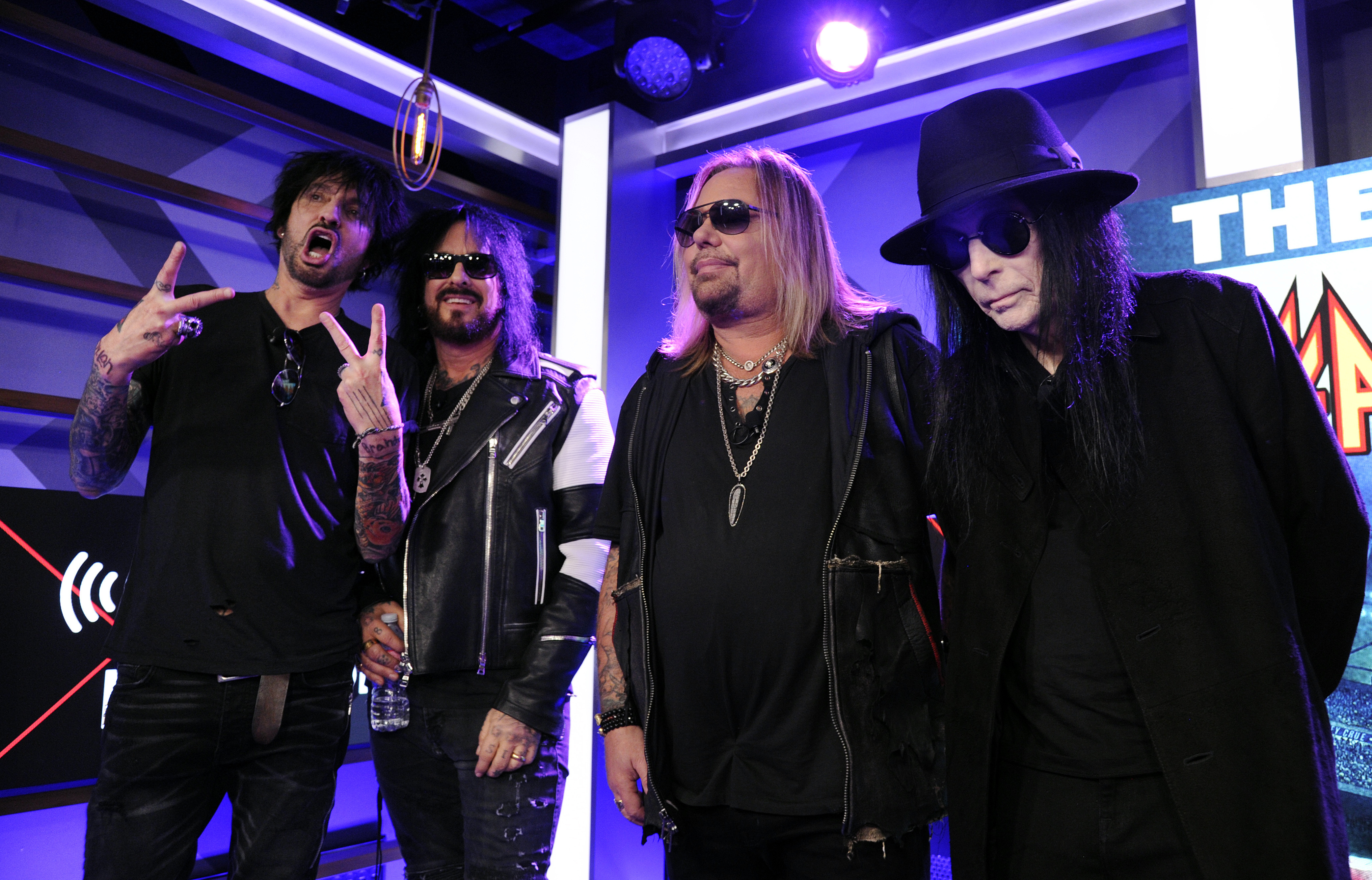 Tommy Lee, Nikki Sixx, Vince Neil, Mick Mars