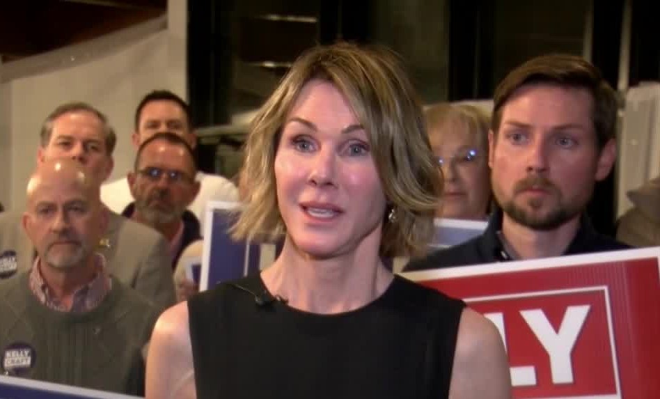 kelly craft.jpg