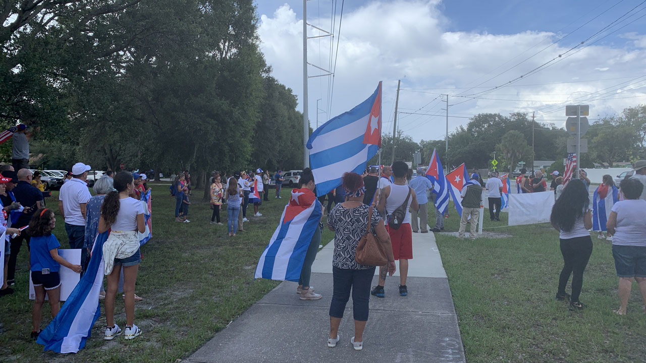 Cuban-Americans-rally-in-Tampa-WFTS-WAXLER.jpg