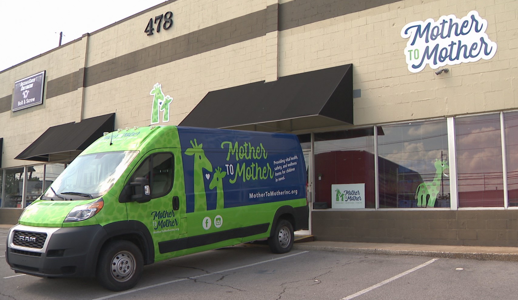 Mother to Mother helping moms in need across Tennessee