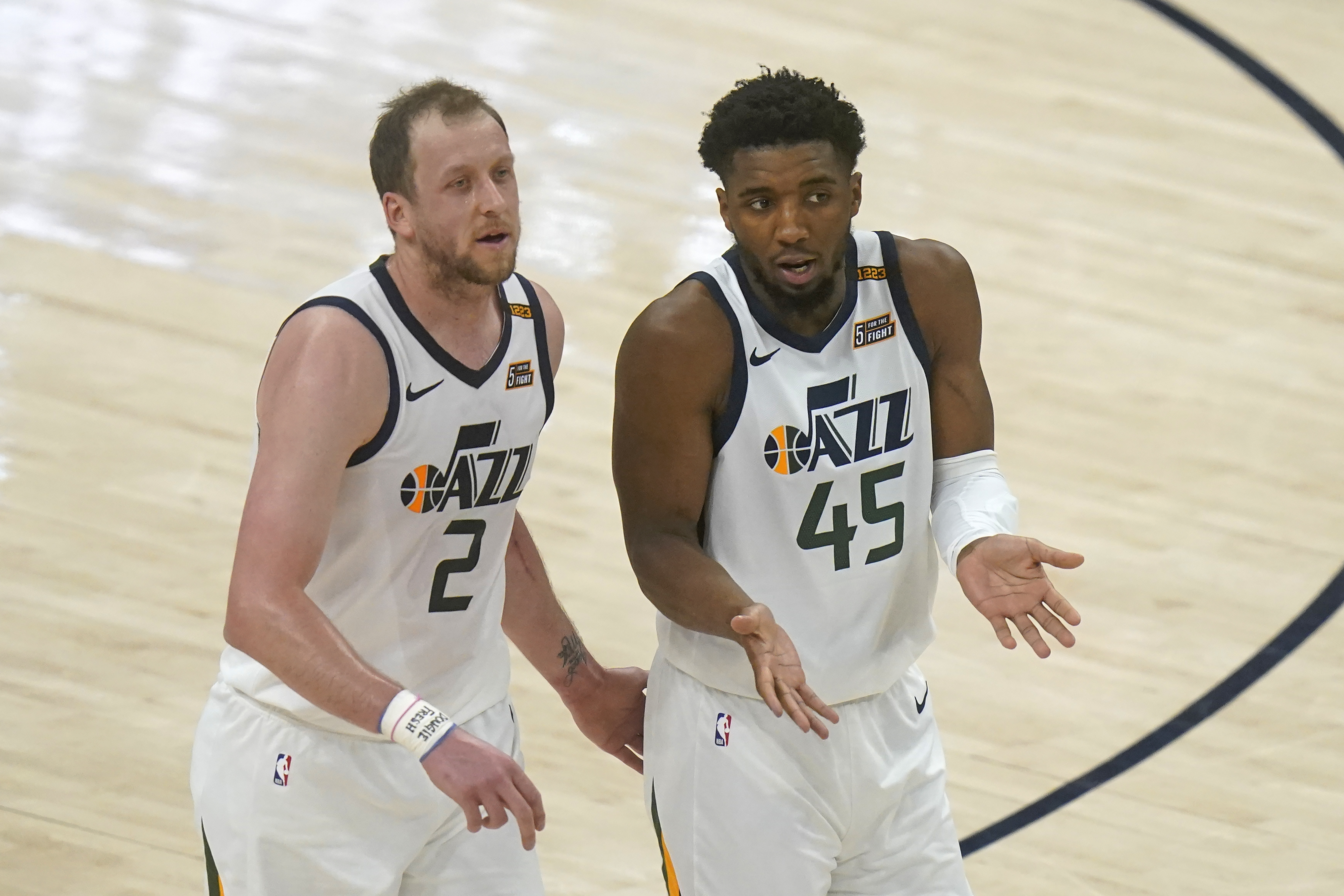 Joe Ingles, Donovan Mitchell