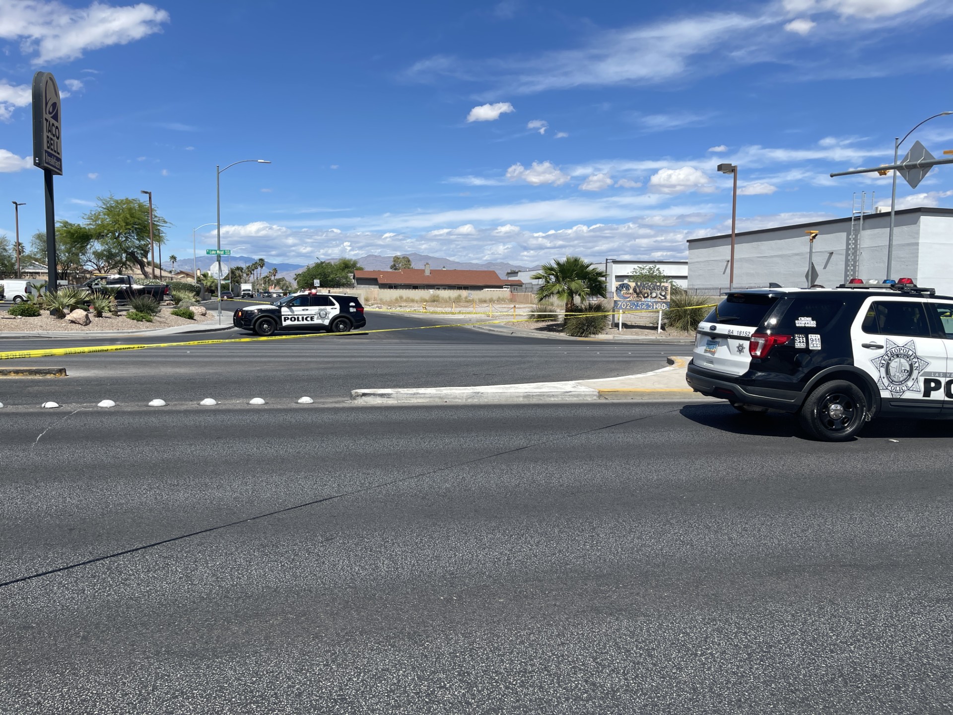 Barricade in northwest 