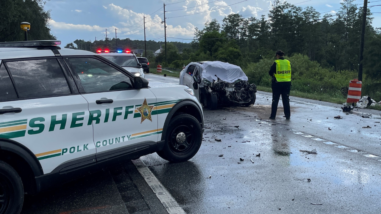 Man dies in Davenport crash, traffic homicide unit investigating: PCSO