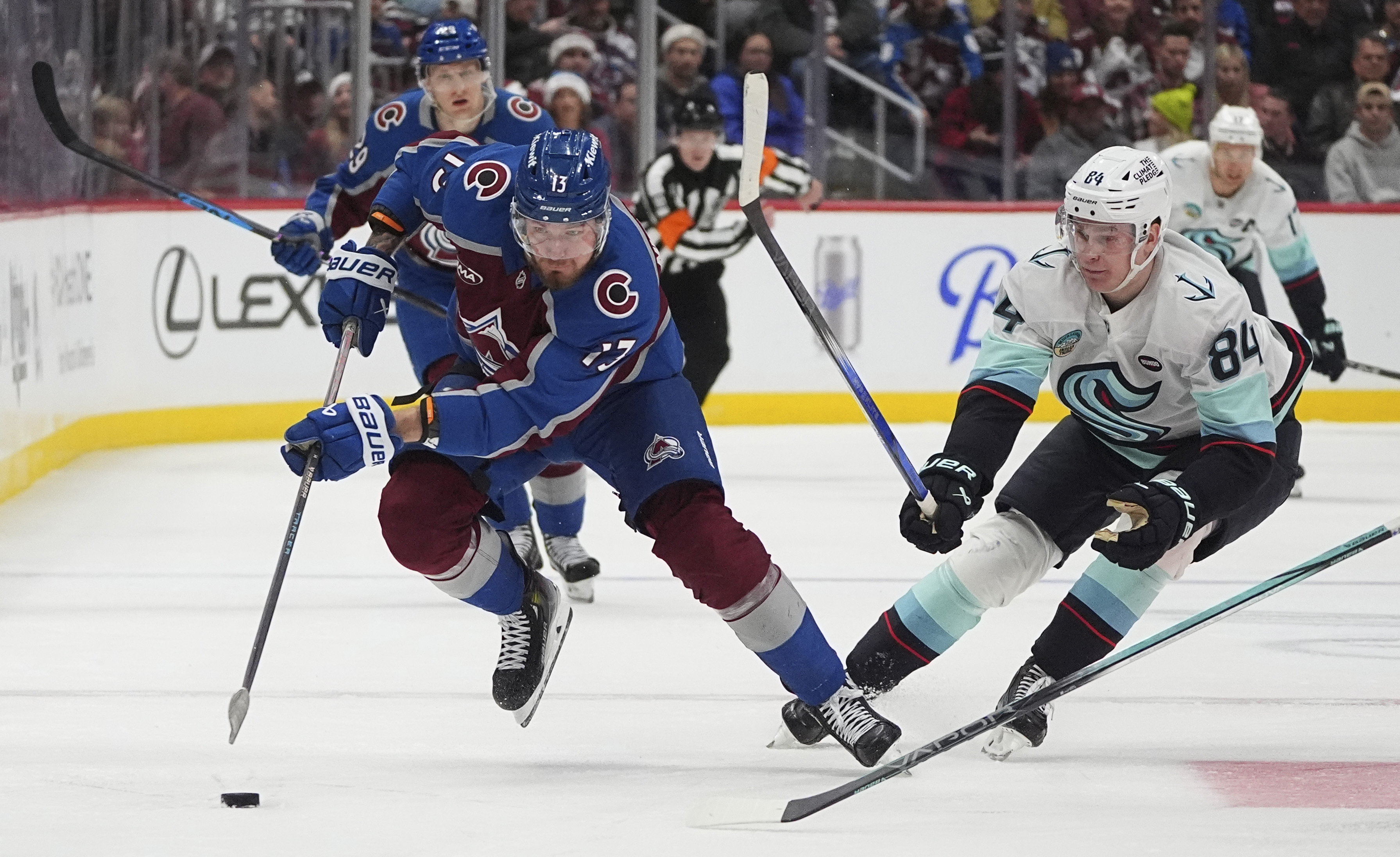 Avalanche Nichushkin Returns Hockey