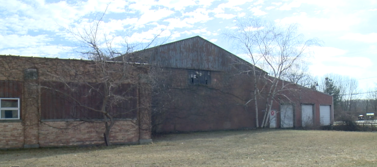 Rundown building in Roosevelt Park
