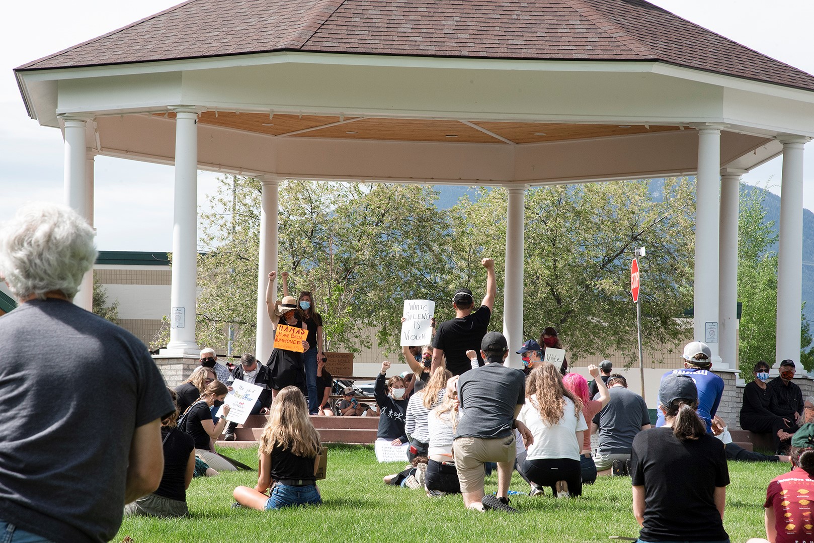 Peaceful protesters call for change at George Floyd demonstration in Red Lodge Saturday