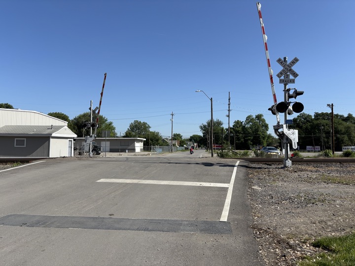 tracks near 2700 guinotte.jpg