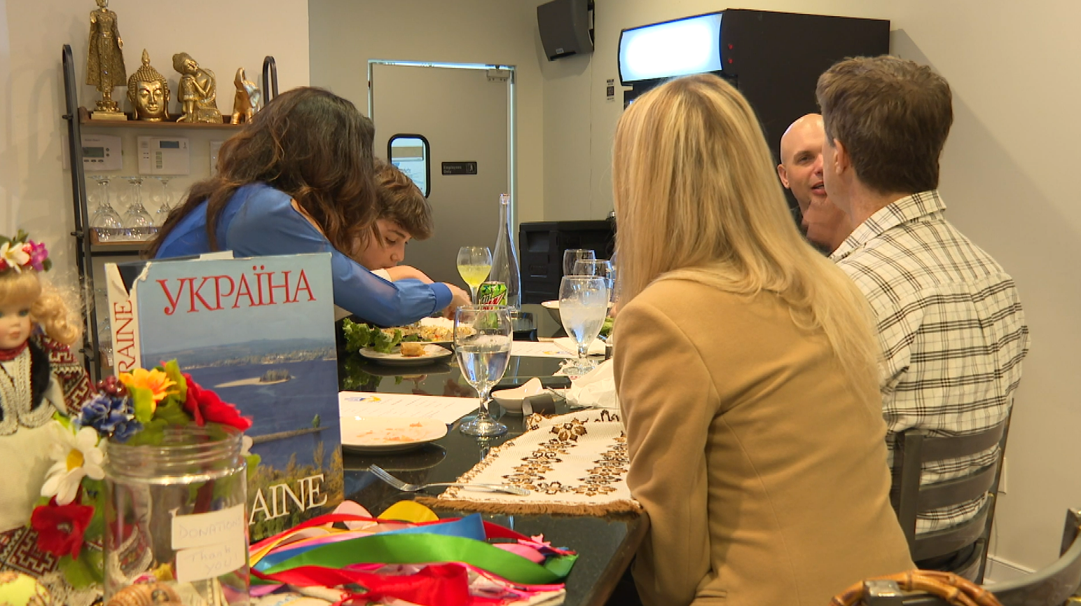 Short Pump restaurant hopes to inspire more restaurants to fundraise for Ukraine