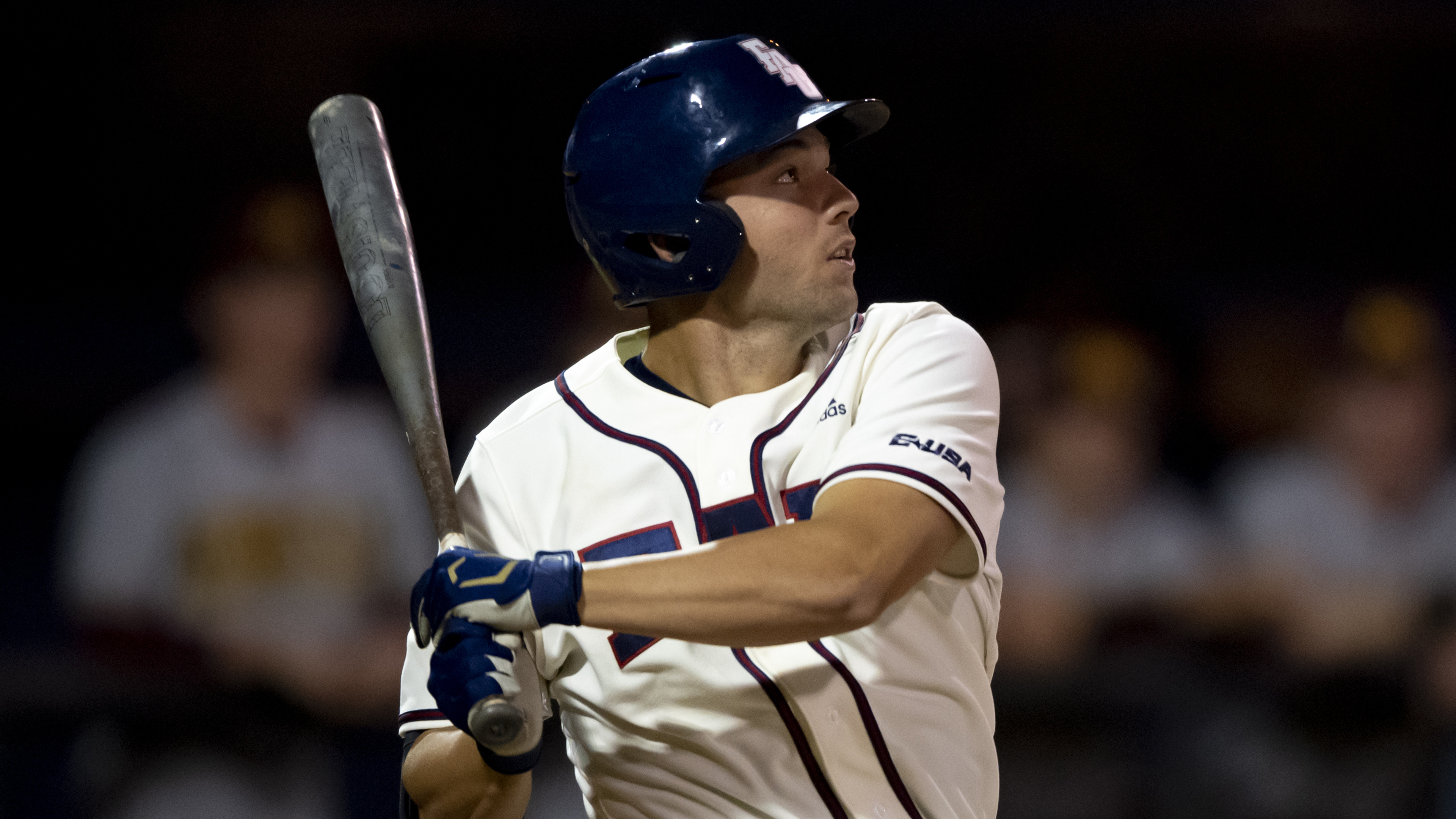 Florida Atlantic Owls first baseman Nolan Schanuel bats, Feb. 21, 2022