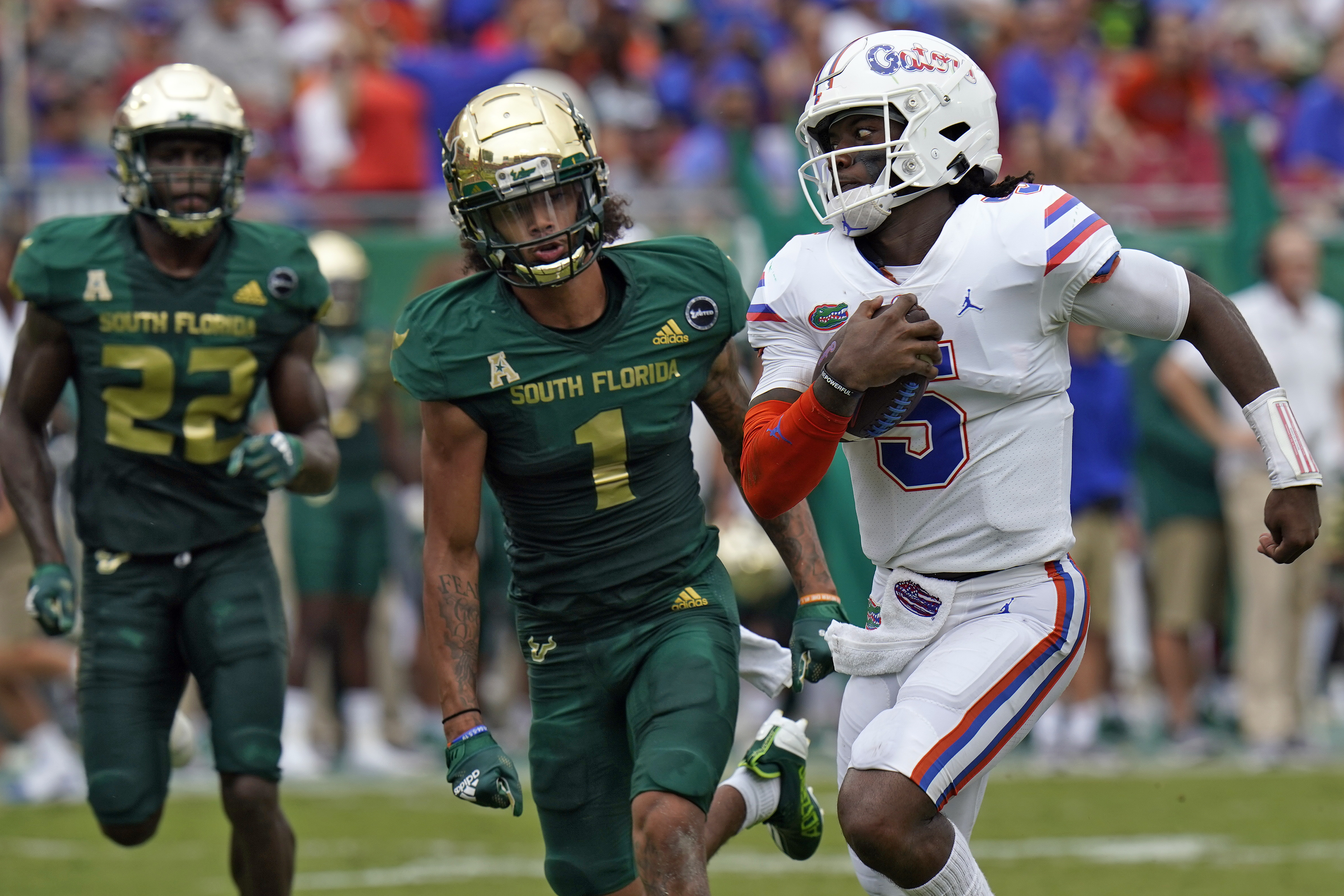 Florida Gators QB Emory Jones outruns South Florida Bulls for 33-yard TD in 2021