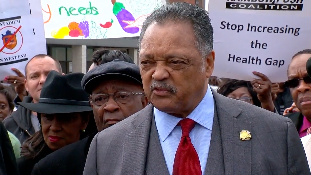 'He was an icon' | Cincinnati community react to death of civil rights leader Rev. Jesse Jackson