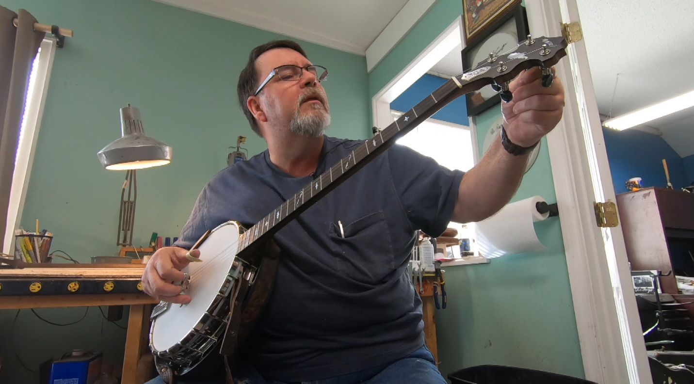 Gibson Banjos repaired at Virginia shop strummed at Grand Ole Opry are 'not just a piece of history'
