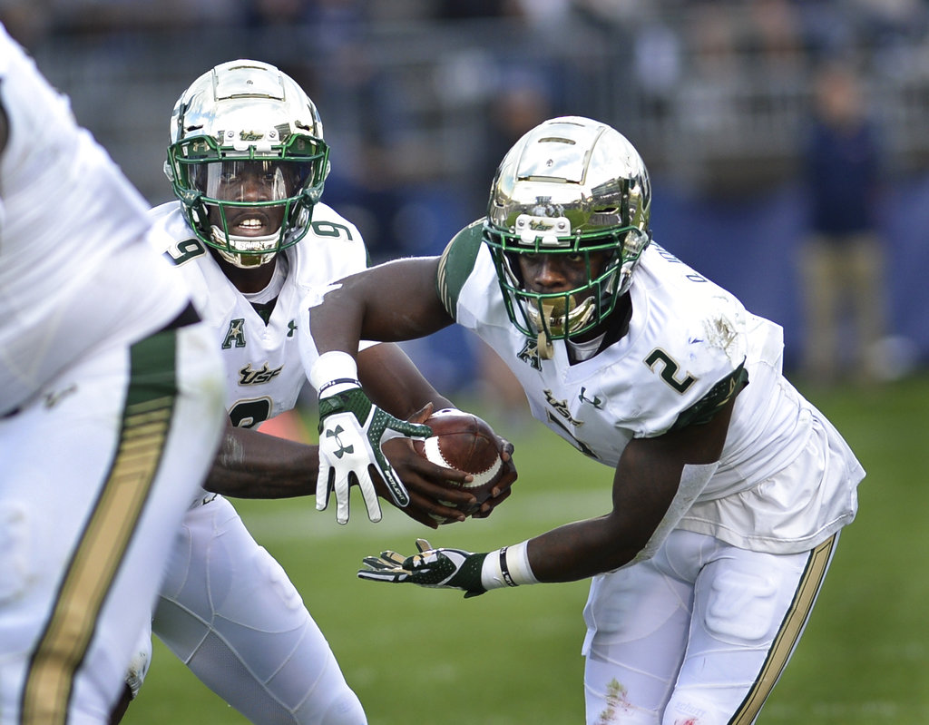 Quinton Flowers, D'Ernest Johnson