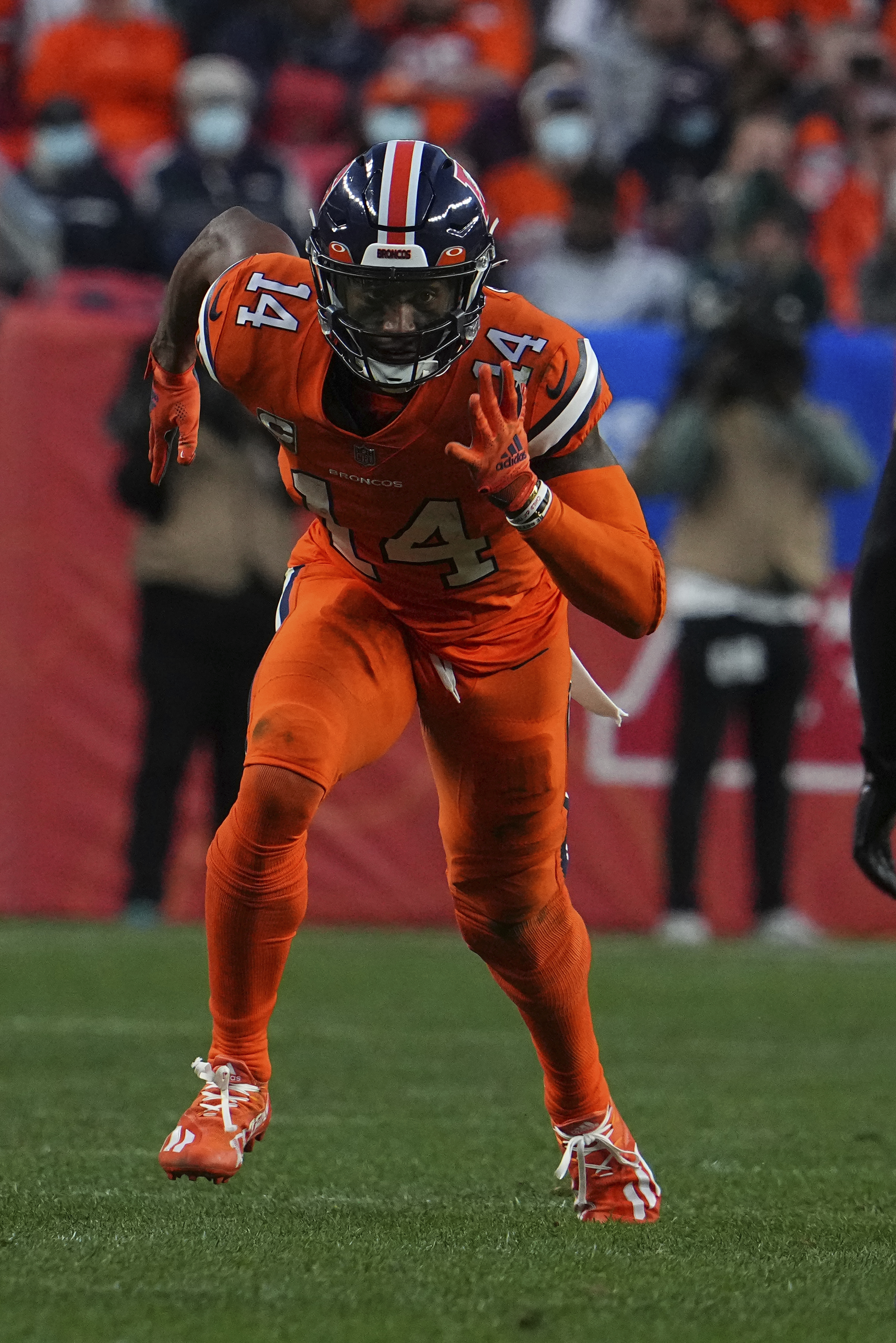 Eagles Broncos Football