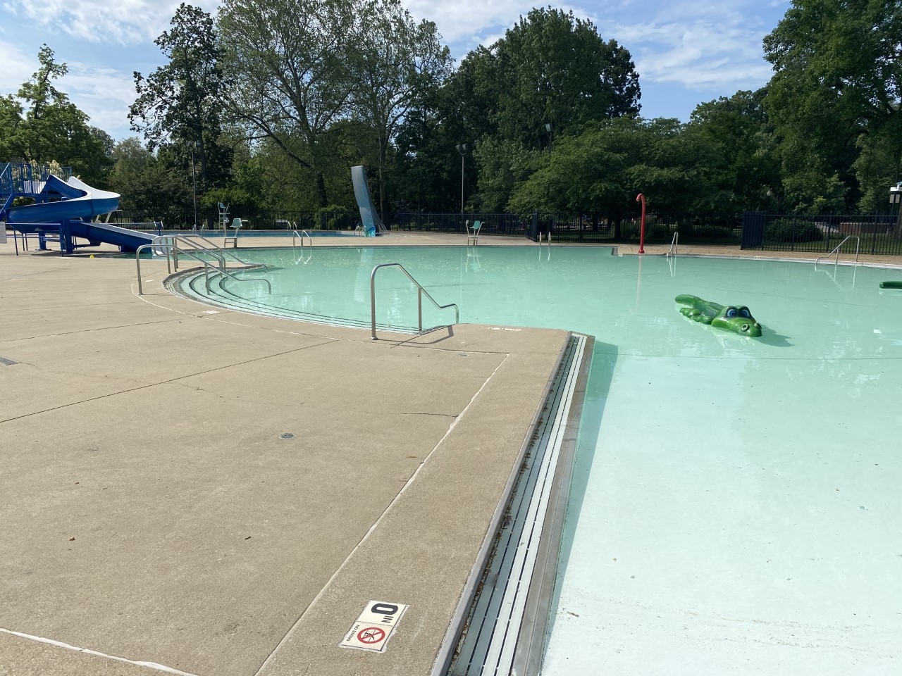 Pool Lexington.jpg