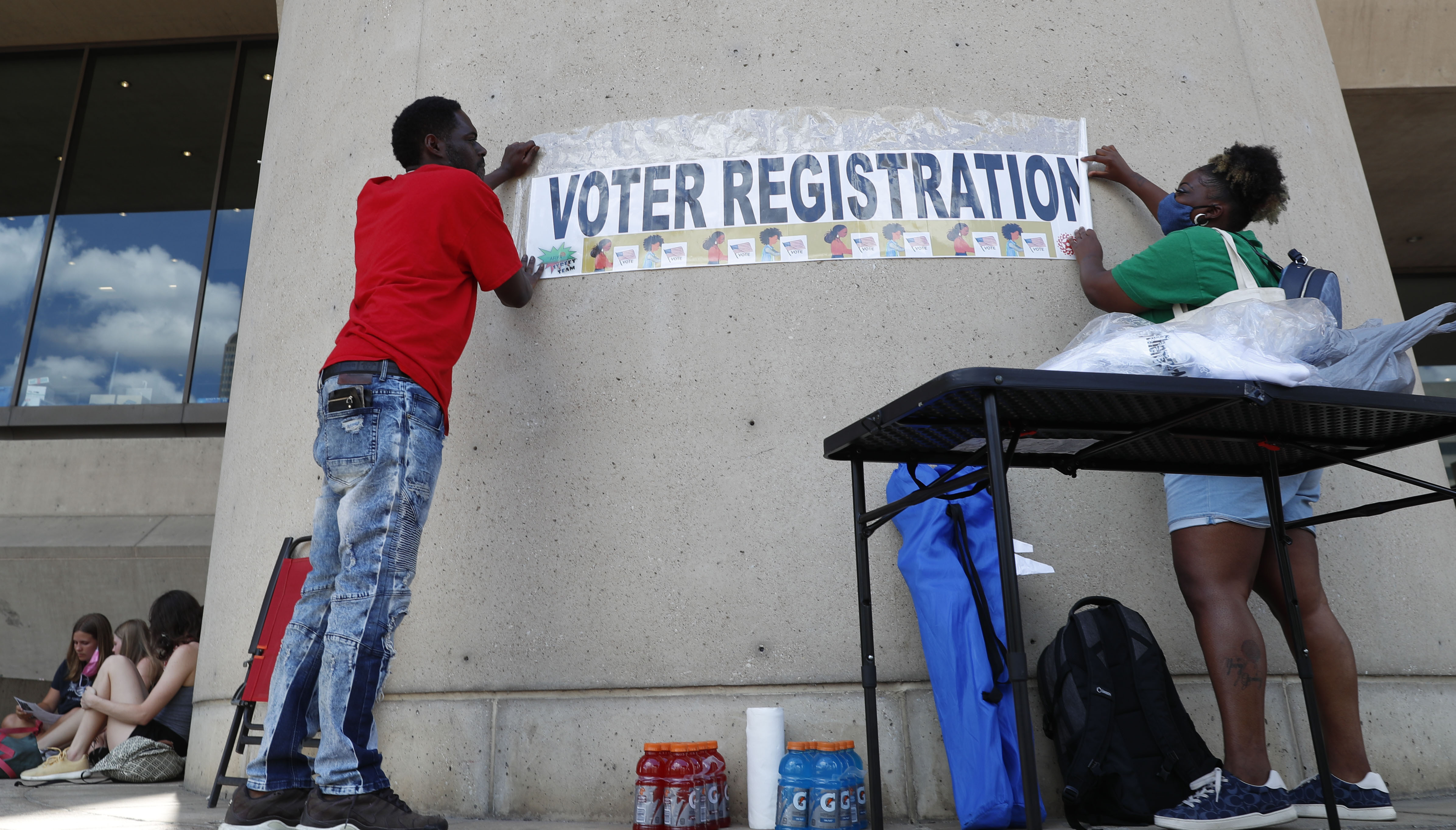 Monday is last day to register to vote in several states