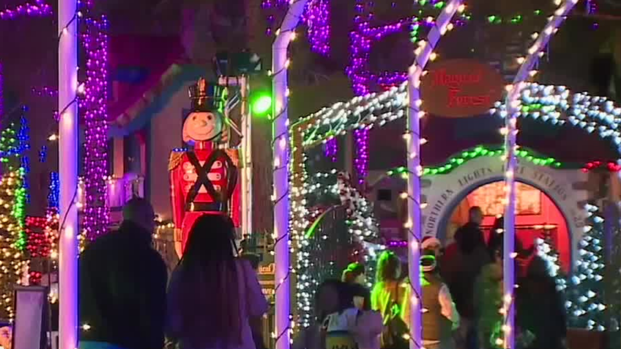 More Las Vegas shoppers choosing experiences over wrapped gifts this holiday season